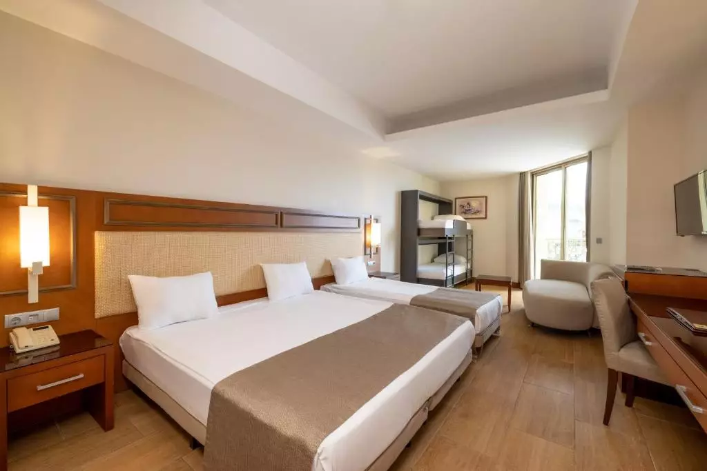 اتاق HOTEL CRYSTAL PRESTIGE ELITE